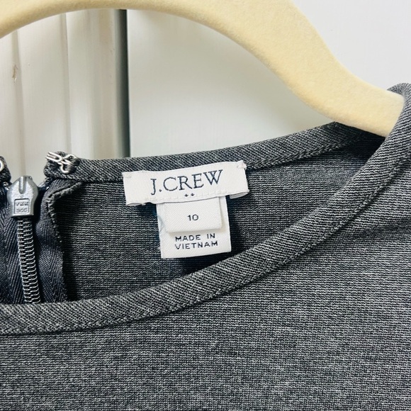 Like new casual J.crew gray dress size 10. - Picture 4 of 4